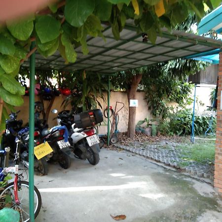 Dutch Cosy Home Chiang Mai Exterior photo