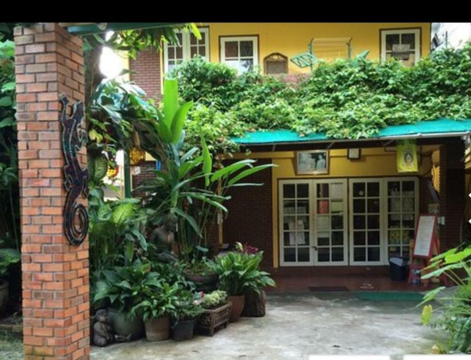 Dutch Cosy Home Chiang Mai Exterior photo